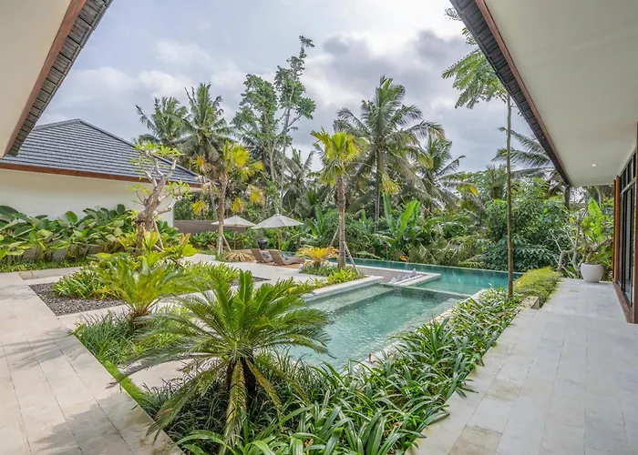Villa The Kayu By Goro *