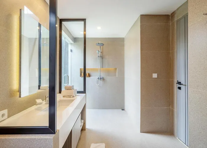 Villa The Kayu By Goro