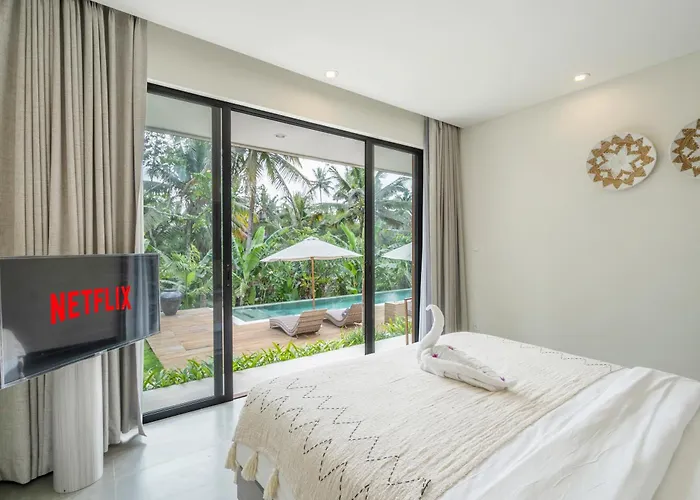 Villa The Kayu By Goro
