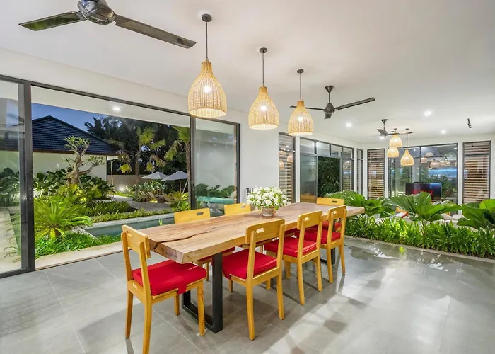 Villa The Kayu By Goro *